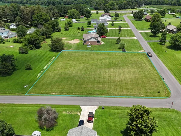 4005 Lanie Dr, Kevil, KY 42053