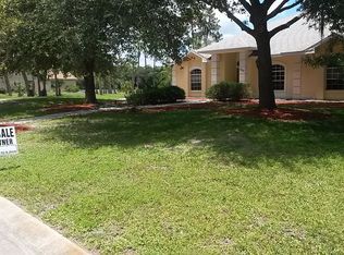 704 Woodview Way, Bradenton, FL 34212