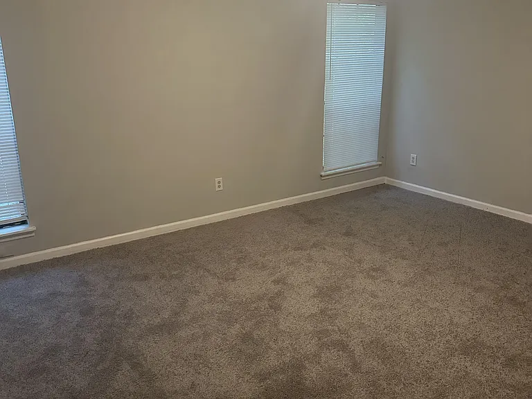 8406 Red Cedar Way — Photo 8