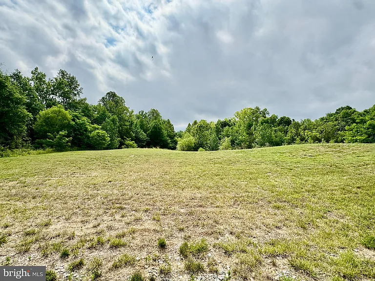 2525 Drake Ln — Photo 29