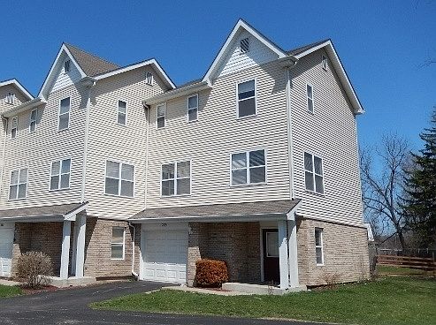 1st image of 285 Pamela Ct