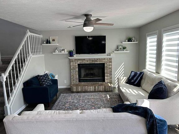 2nd image of 3520 Pela Verde Cir