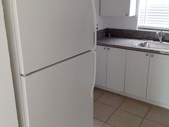 4th image of 8011 NW 35th Ct APT 1