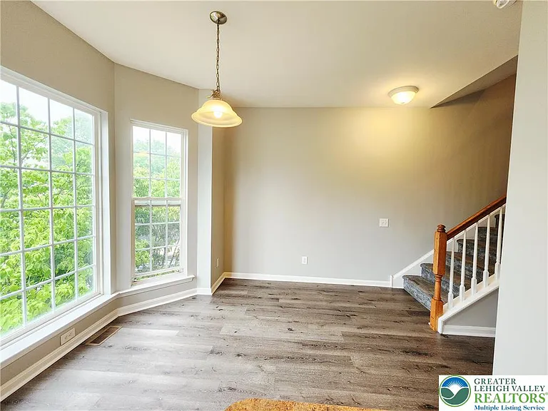 8513 Gateway Rd — Photo 23