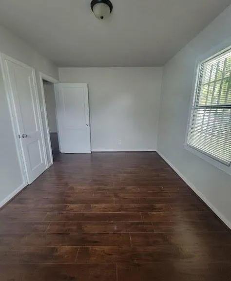5318 Chennault Rd — Photo 5