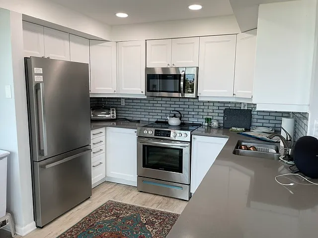 2 bed, 1070 sqft, $2,700 — Photo 4