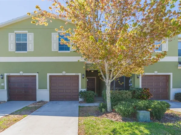 2126 Golden Falcon Dr, Ruskin, FL 33570