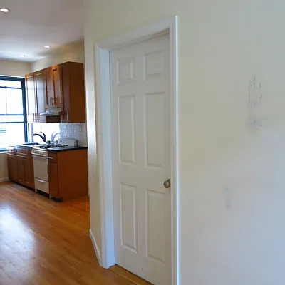 Rented by City & Suburban | media 35