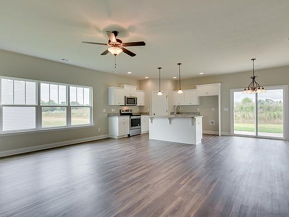 5th image of 123 Burlwood Rd