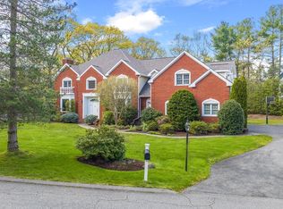 14 Moccasin Path, Natick, MA 01760