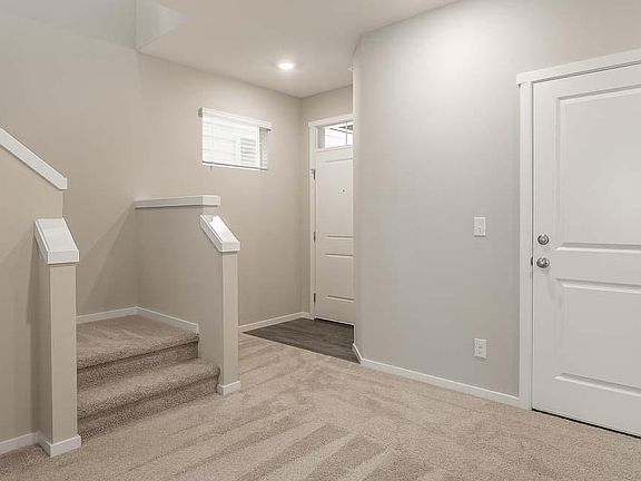 3rd image of 10735 186th St E