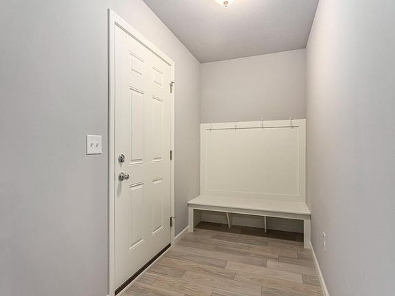 2nd image of 3136 Alder Drive Dr SW