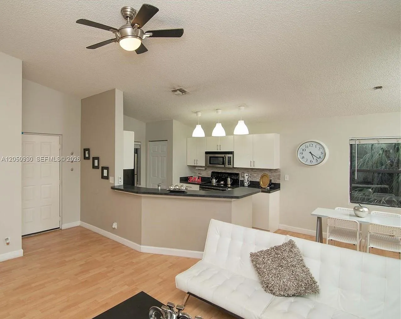 Summerbreeze Condo — Photo 4
