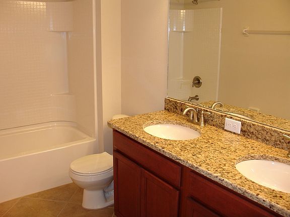 4th image of 7868 Tuscany Woods Dr
