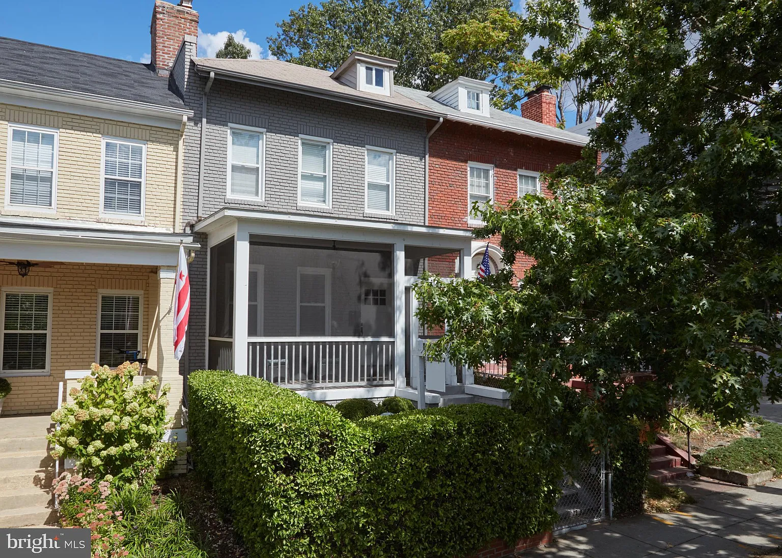 117 Webster St NW photo 1