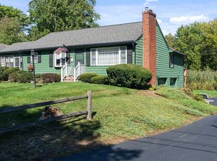 16 Aberdeen Rd, North Chelmsford, MA 01863