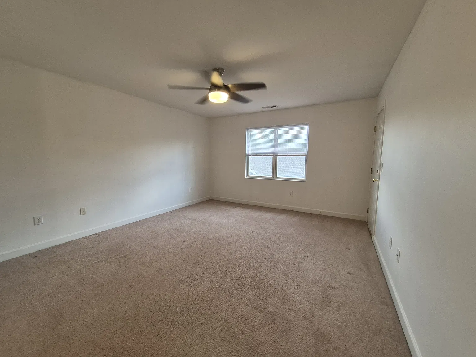 Olde Covington Properties, LLC - 207 — Photo 4