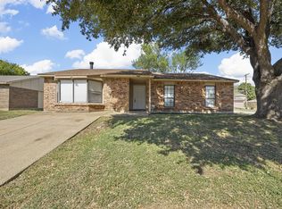 7301 Christie Ln, Dallas, TX 75249