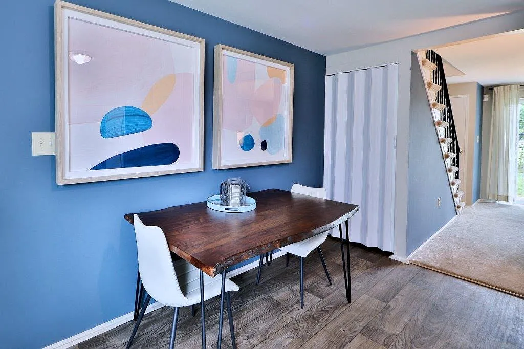 Gwynnbrook Townhomes — Photo 4