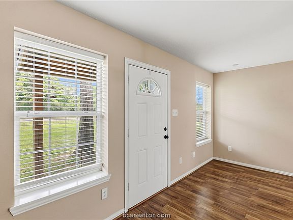 3rd image of 12258 Dilly Shaw Tap Rd