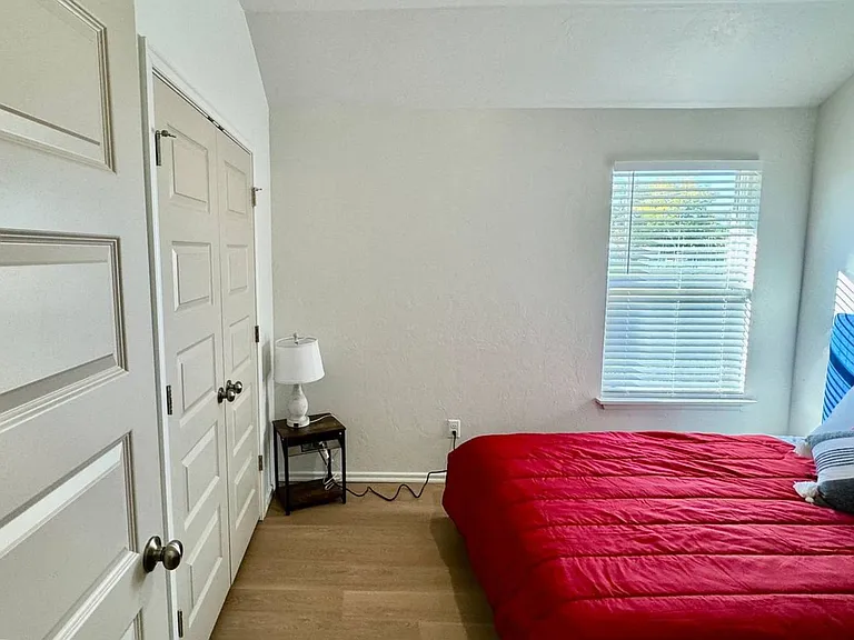 1301 SW New York Ave #1 — Photo 11