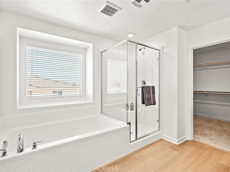 583 Lone Pine Dr — Photo 14