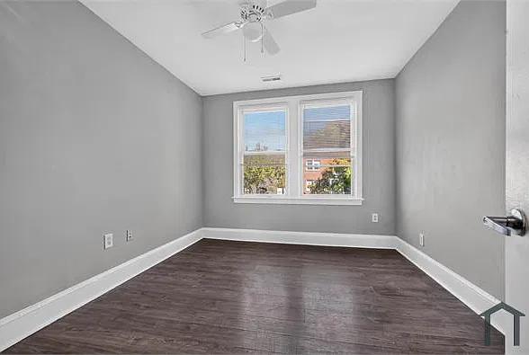 3 bed, $3,450 — Photo 3