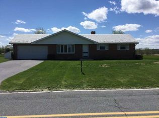 172 Hunter Liggett Dr, Shoemakersville, PA 19555