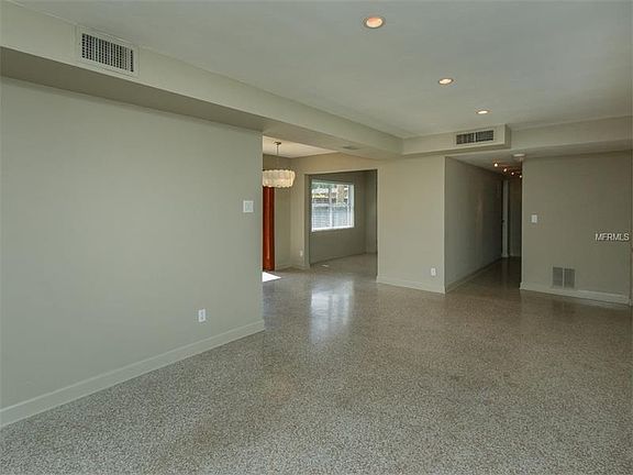 4th image of 3800 Mockingbird Ln