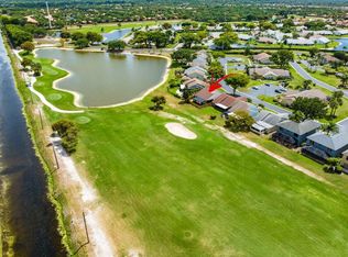 5723 Northpointe Ln, Boynton Beach, FL 33437