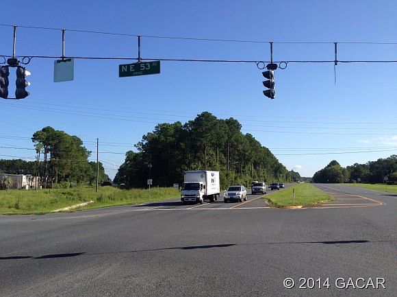 2nd image of 5200 NE Waldo Rd