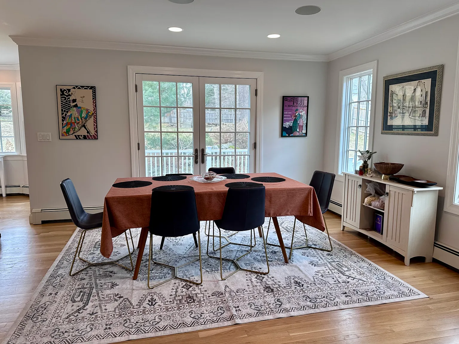 5 bed, 3392 sqft, $14,000 — Photo 3