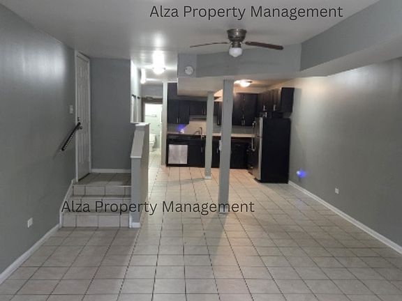 3rd image of 6142 S King Dr #6144 G