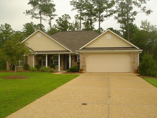 1st image of 211 Harvester Ct