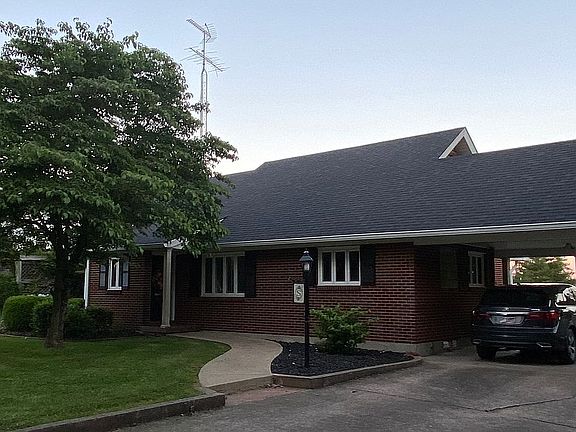2nd image of 306 E Main Cross St
