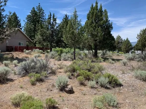 2 Lakeside Dr Lot 23, Weed, CA 96094