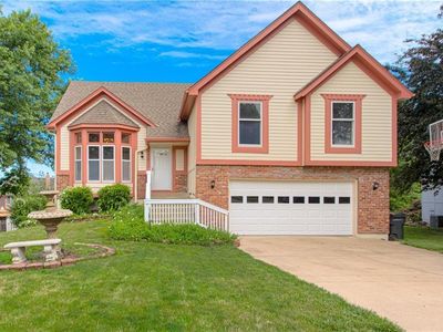 8300 W 148th St, Overland Park, KS, 66223