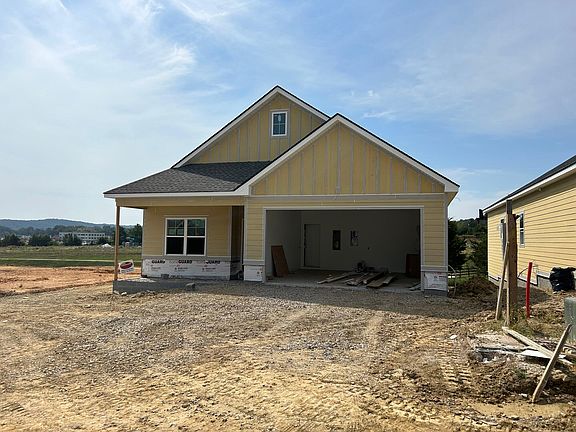 4th image of 104 Willow Grove Ct #83