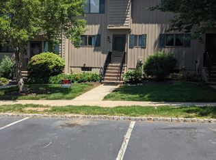 34 Indian Spring Ln, High Bridge, NJ 08829