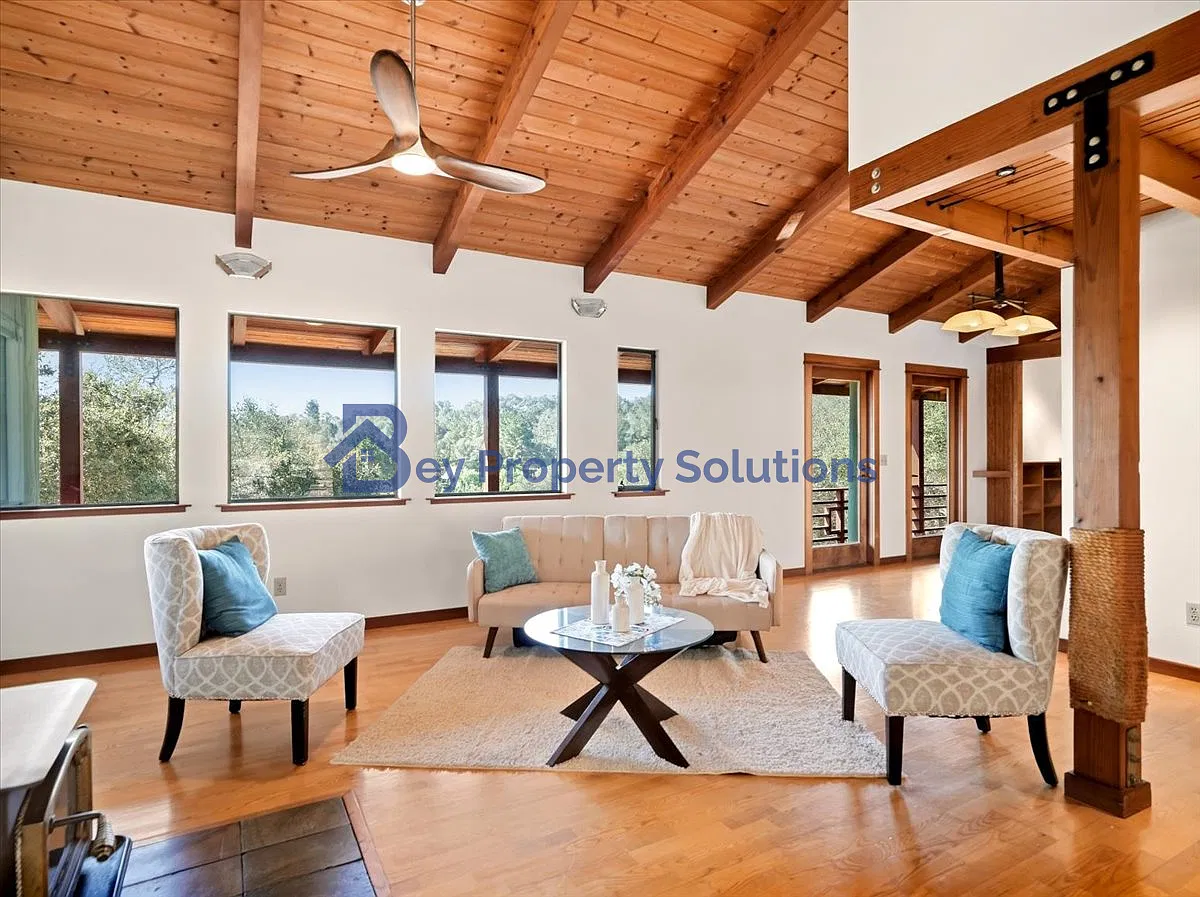 1615 Bee Canyon Rd — Photo 4