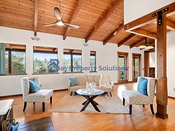 4th image of 1615 Bee Canyon Rd #1