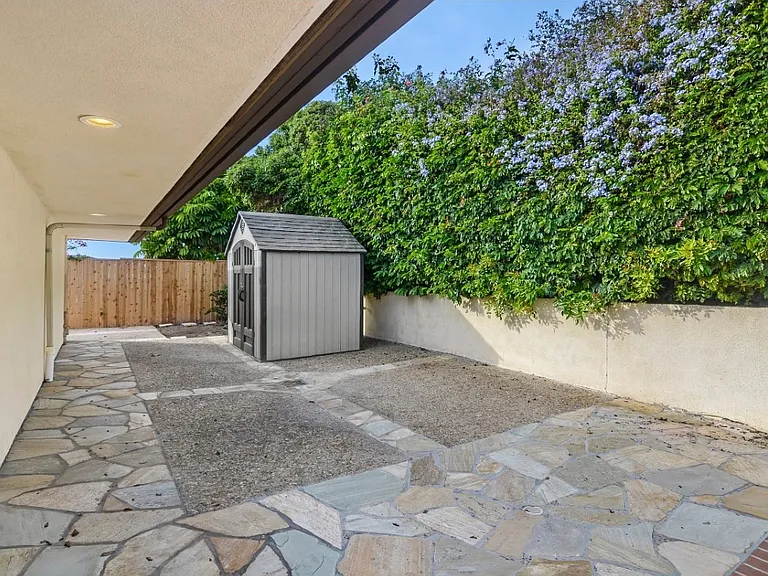 32722 Seven Seas Dr — Photo 37