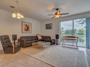 9040 NW 55th St, Sunrise, FL 33351