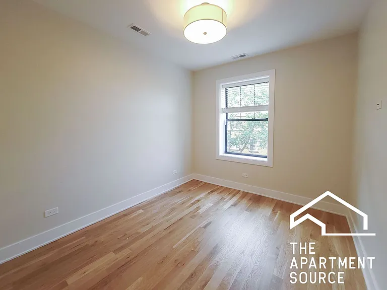 2239 N Bissell St #3N — Photo 3