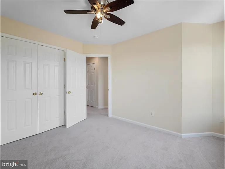 303 Pendleton Ln — Photo 22