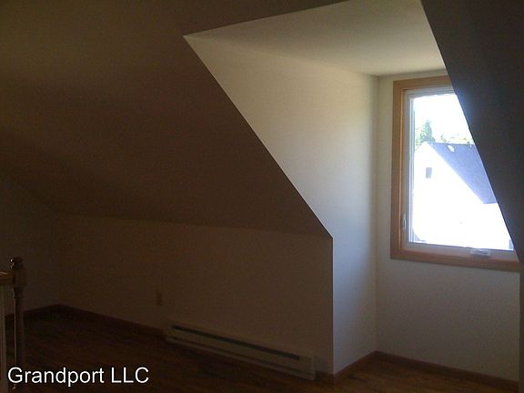 5th image of 473 W Grand Ave APT 6