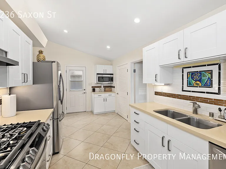 5236 Saxon St — Photo 20