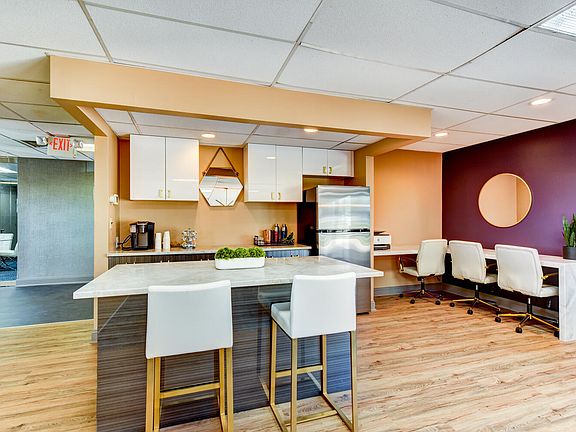 4th image of 356 Ridge Rd #1