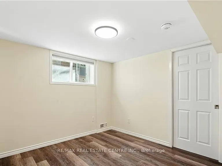154 Montgomery Rd #C — Photo 11