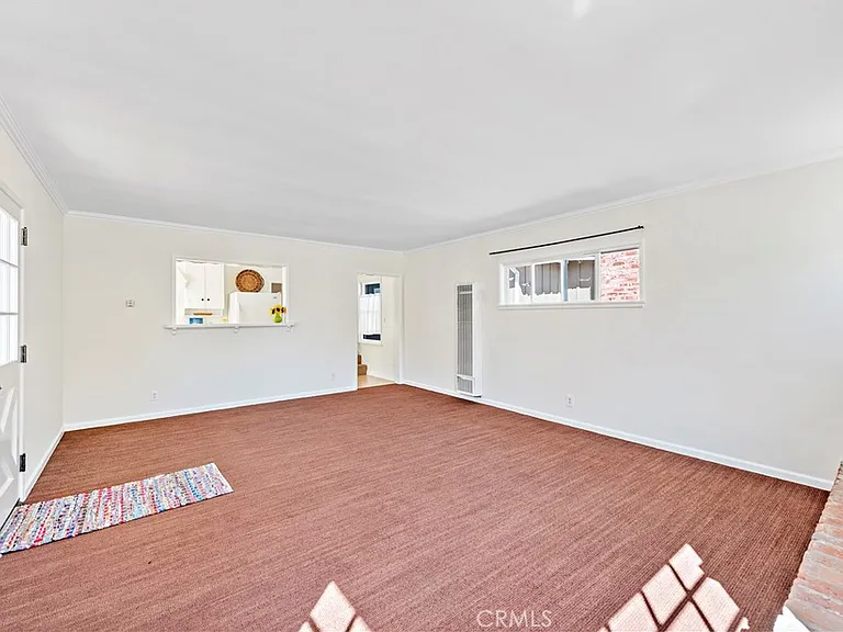 515 Carnation Ave — Photo 9